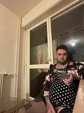 Snapshot of lope85540 chatting on December 20, 2024, 4:53 am lope85540 online show from December 20, 2024, 4:53 am