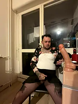 Snapshot of lope85540 chatting on October 2, 2025, 4:19 am lope85540 online show from October 2, 2025, 4:19 am