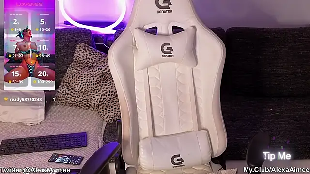 AlexaAimee online show from March 12, 2026, 5:13 am