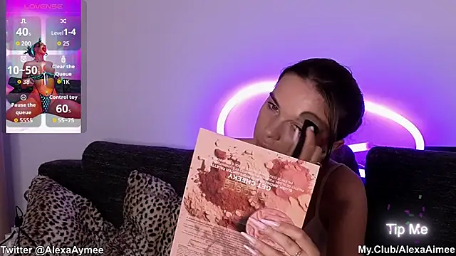Snapshot of AlexaAimee chatting on May 12, 2026, 5:21 pm AlexaAimee online show from May 12, 2026, 5:21 pm