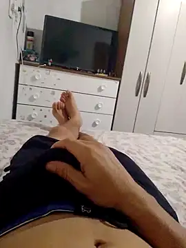 Snapshot of Diegocasadoo chatting on December 19, 2024, 10:42 pm Diegocasadoo online show from December 19, 2024, 10:42 pm