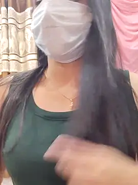 Snapshot of Mylovesana chatting on February 10, 2025, 11:25 am Mylovesana online show from February 10, 2025, 11:25 am