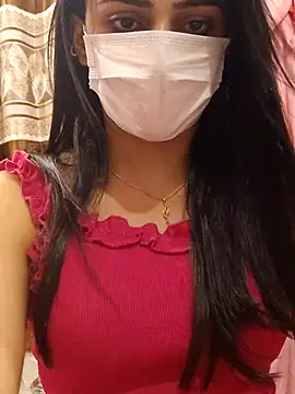 Snapshot of Mylovesana chatting on February 17, 2025, 4:15 pm Mylovesana online show from February 17, 2025, 4:15 pm