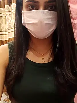 Snapshot of Mylovesana chatting on February 21, 2025, 11:33 am Mylovesana online show from February 21, 2025, 11:33 am