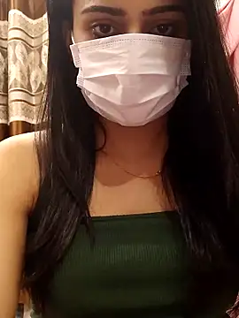 Snapshot of Mylovesana chatting on February 25, 2025, 5:25 pm Mylovesana online show from February 25, 2025, 5:25 pm