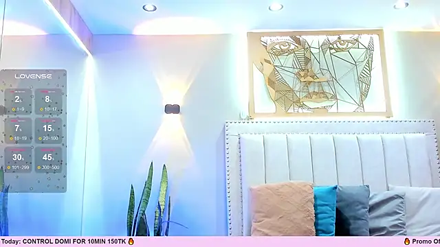  EmilyJireh  online show from March 15, 2025, 1:30 am