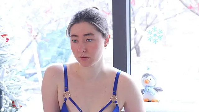 GentleSparkMay online show from January 15, 2025, 9:13 am