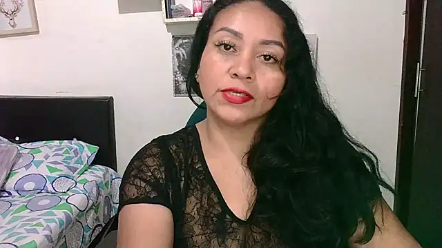 zaray bella online show from June 7, 2026, 8:45 pm