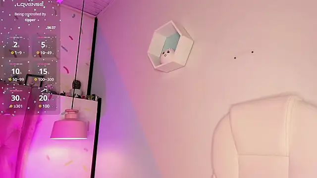 Giovanna oliveira online show from February 7, 2025, 6:56 am