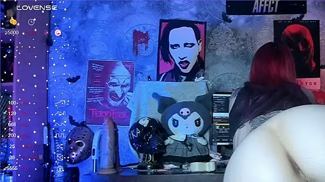 Snapshot of KuromiRacer_ chatting on September 15, 2025, 3:56 pm KuromiRacer online show from September 15, 2025, 3:56 pm