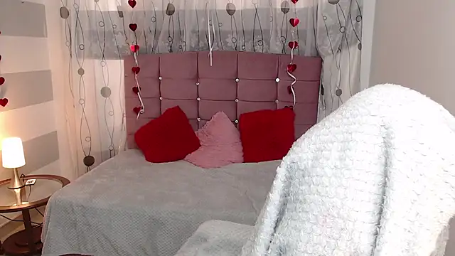 Afrodita sg online show from March 22, 2025, 1:52 pm