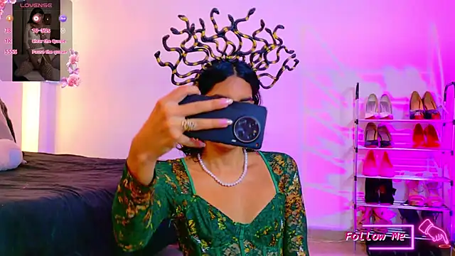 CampbelGinger online show from October 27, 2025, 1:53 am