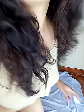 Snapshot of MishuColfer chatting on March 11, 2026, 2:28 am MishuColfer online show from March 11, 2026, 2:28 am