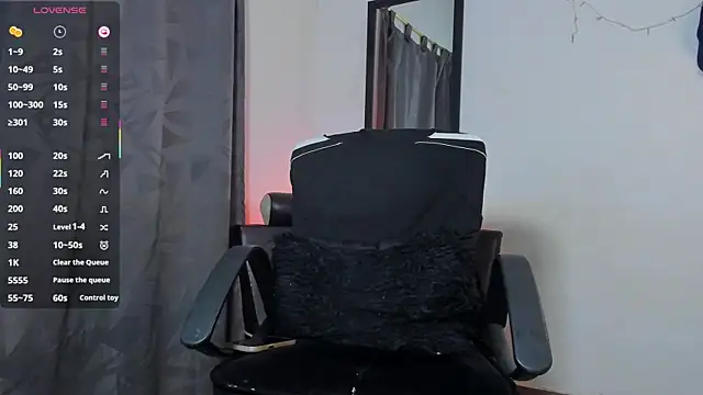 cristofer 988 online show from April 10, 2026, 12:49 am