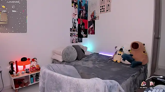 angel bless19 online show from December 3, 2025, 8:40 pm