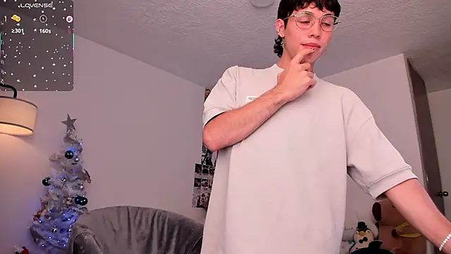 angel bless19 online show from December 16, 2025, 8:58 pm