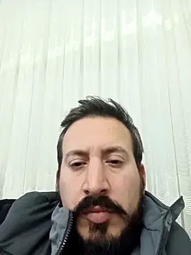 Snapshot of Karizmatikman chatting on March 3, 2026, 4:46 pm Karizmatikman online show from March 3, 2026, 4:46 pm