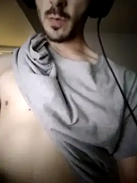 Snapshot of helloongg chatting on October 30, 2025, 5:35 pm helloongg online show from October 30, 2025, 5:35 pm