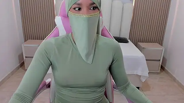 Hanaa latif online show from January 18, 2025, 3:27 pm