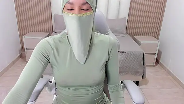 Hanaa latif online show from February 20, 2025, 11:53 am