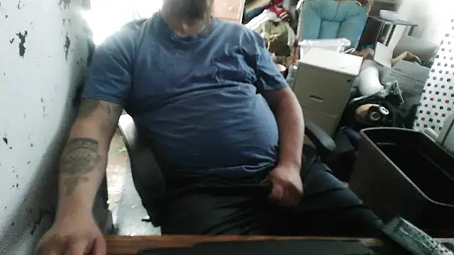 slickwill123 online show from March 14, 2026, 1:49 pm