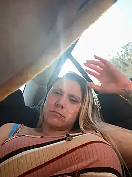 Snapshot of hotNReady6969 chatting on February 21, 2025, 7:54 pm hotNReady6969 online show from February 21, 2025, 7:54 pm