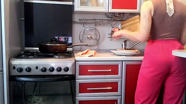 Kashtanka  online show from October 18, 2025, 10:38 am