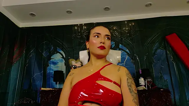 MeliizaQueen online show from April 7, 2026, 1:33 pm