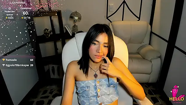 Snapshot of lilithTeen1_ chatting on January 5, 2025, 5:30 pm lilithTeen1  online show from January 5, 2025, 5:30 pm