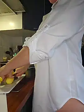 Sweety  venus online show from December 17, 2024, 10:55 am