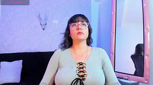 AliciaChelios online show from December 13, 2024, 12:53 am