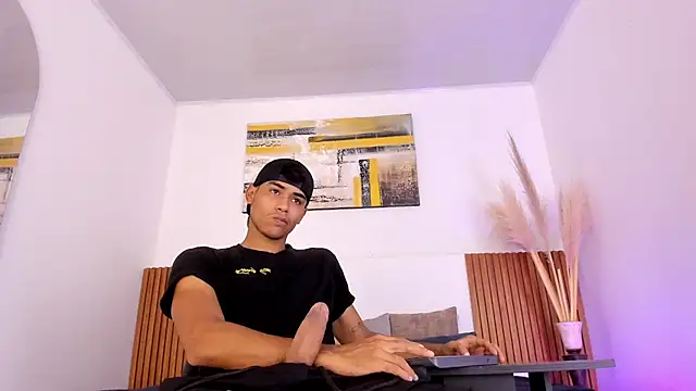 zander 2120 online show from November 12, 2025, 1:11 pm