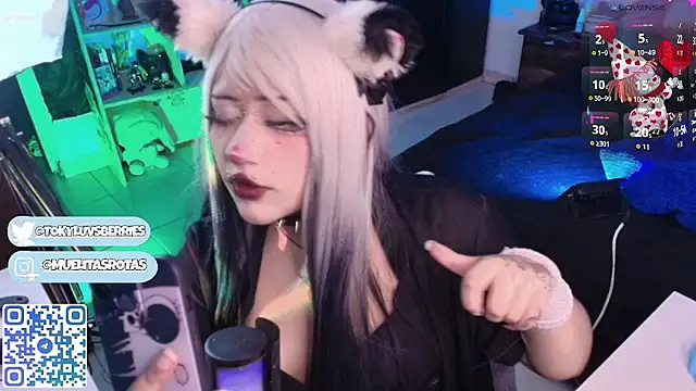toky doll online show from June 9, 2026, 3:51 am