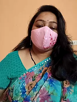 neelu-hoty online show from February 7, 2025, 9:58 am