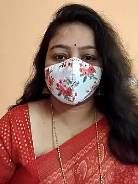 neelu-hoty online show from March 4, 2025, 3:04 pm