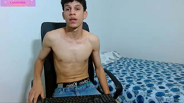 Snapshot of jeff_ross chatting on March 13, 2025, 6:45 pm jeff ross online show from March 13, 2025, 6:45 pm