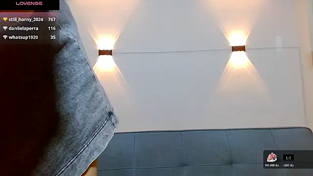 Snapshot of jeff_ross chatting on December 3, 2025, 1:31 pm jeff ross online show from December 3, 2025, 1:31 pm