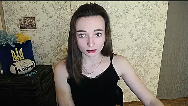 Snapshot of _Barbie_Kiss_ chatting on January 17, 2025, 6:26 am Barbie Kiss online show from January 17, 2025, 6:26 am