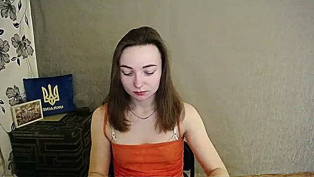 Snapshot of _Barbie_Kiss_ chatting on January 28, 2025, 6:49 am Barbie Kiss online show from January 28, 2025, 6:49 am