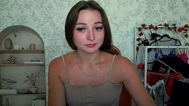 Snapshot of _Barbie_Kiss_ chatting on September 19, 2025, 4:18 pm Barbie Kiss online show from September 19, 2025, 4:18 pm