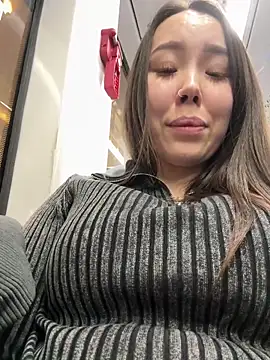 Snapshot of Asian_Asami chatting on January 17, 2025, 3:53 pm Asian Asami online show from January 17, 2025, 3:53 pm