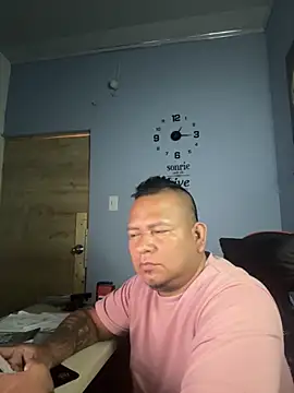 siatodo02 online show from November 6, 2025, 6:20 pm