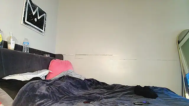 Naomiruty online show from January 10, 2026, 4:47 am