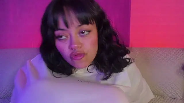 vanelope11 online show from January 21, 2025, 11:34 pm