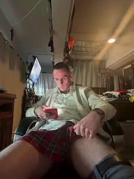 PeytonJohnn online show from February 8, 2026, 9:51 pm