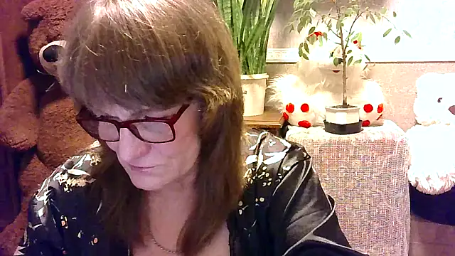 Manulyonok51 online show from October 7, 2025, 5:32 pm