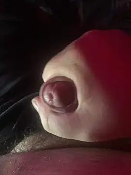 MmmmDaddy69 online show from October 23, 2025, 11:53 am