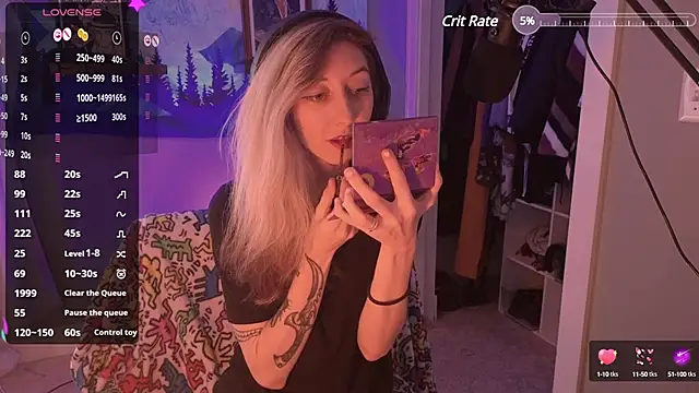 Snapshot of lovelylucyy chatting on January 3, 2025, 7:18 pm lovelylucyy online show from January 3, 2025, 7:18 pm