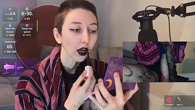 Snapshot of lovelylucyy chatting on March 13, 2025, 5:07 pm lovelylucyy online show from March 13, 2025, 5:07 pm