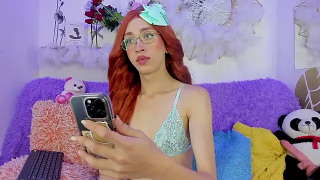 Ariadna Evangeline online show from March 19, 2026, 6:06 am